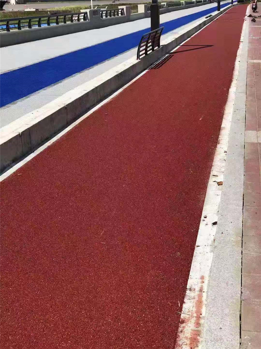 江蘇蘇州環太湖透水瀝青路麵